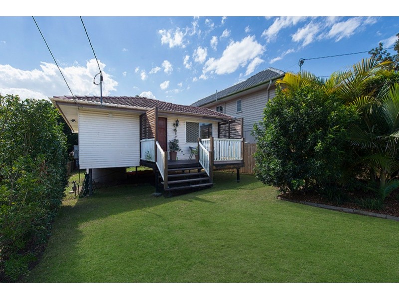 35 Irene Street, Wynnum QLD 4178