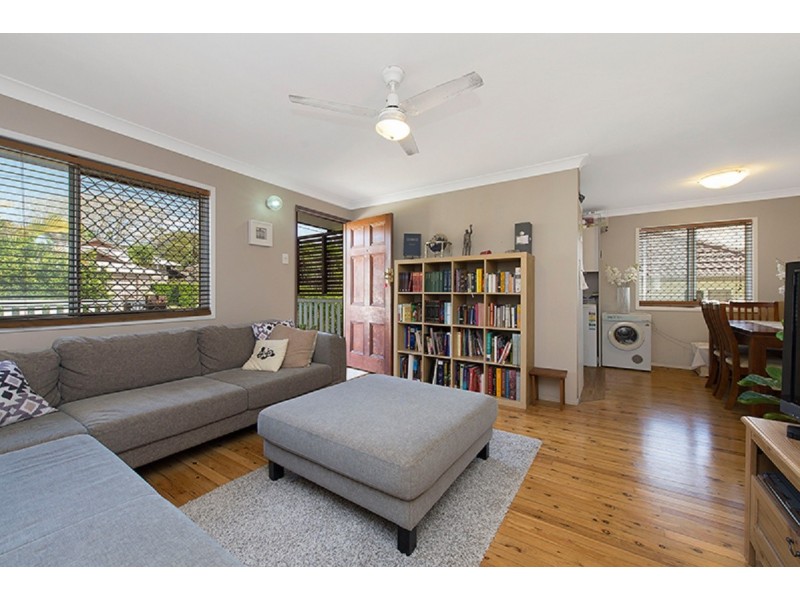 35 Irene Street, Wynnum QLD 4178