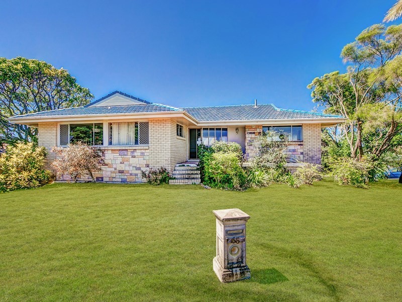 65 Sibley Road, Wynnum West QLD 4178