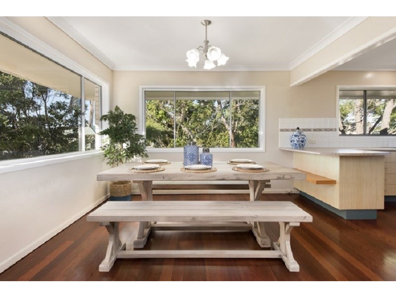 65 Sibley Road, Wynnum West QLD 4178