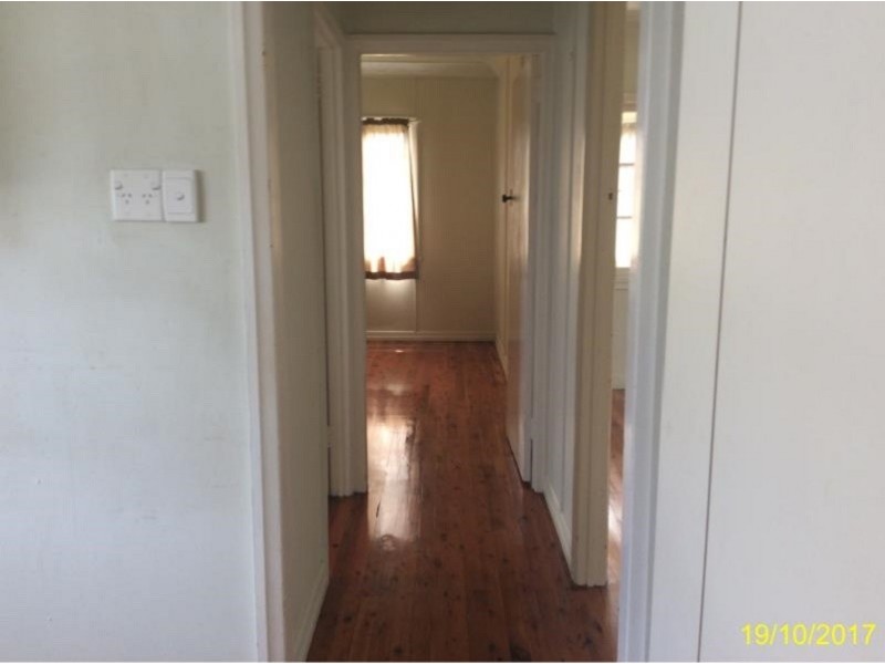 105 Whites Road, Lota QLD 4179