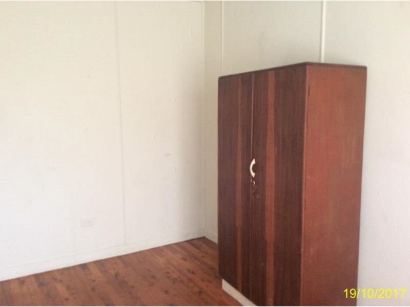 105 Whites Road, Lota QLD 4179