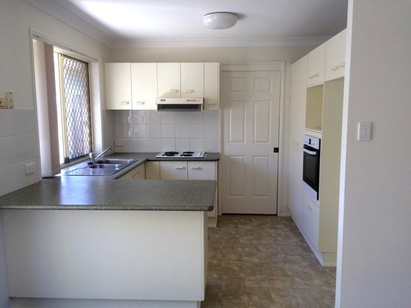 3 Astley Street, Wynnum West QLD 4178