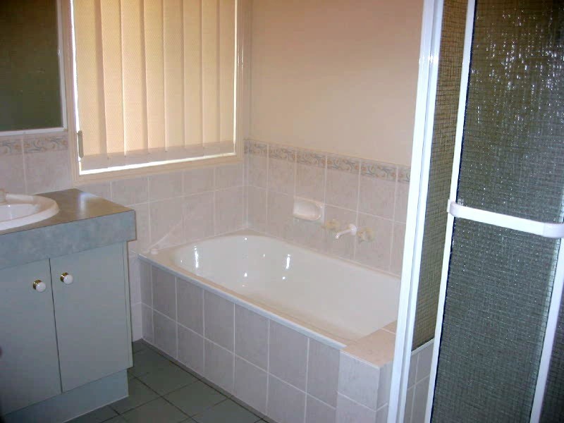 3 Astley Street, Wynnum West QLD 4178