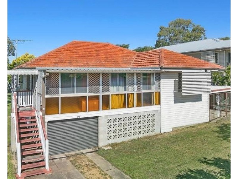 24 Ure Street, Wynnum QLD 4178
