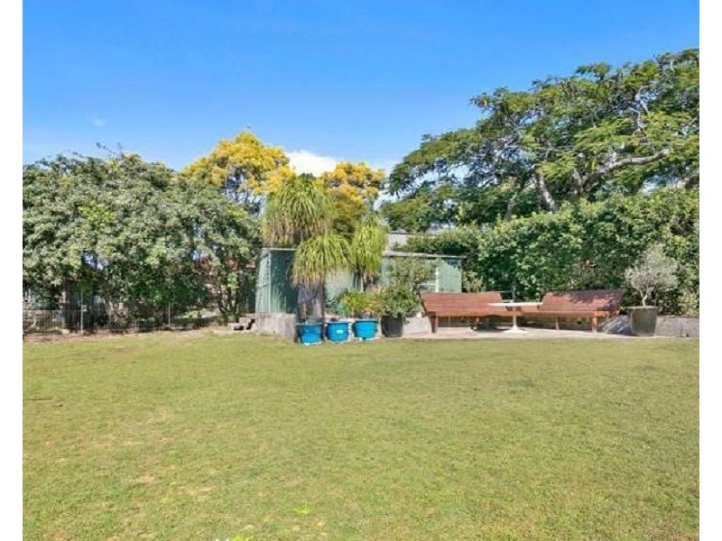 24 Ure Street, Wynnum QLD 4178