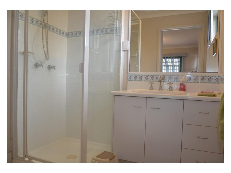 6/30 Edith Street, Wynnum QLD 4178