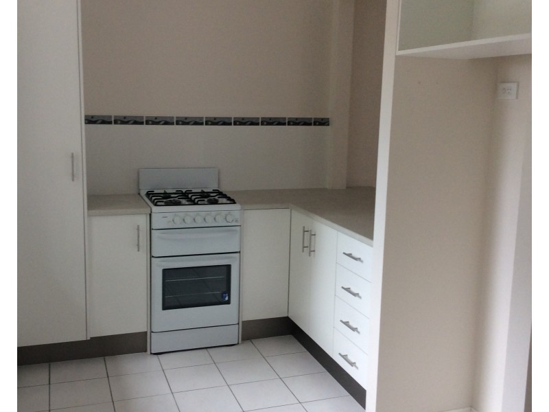 10/21 Glenora Street, Wynnum QLD 4178