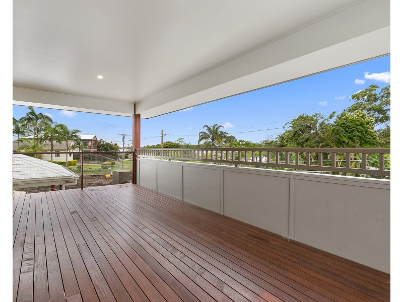 16 Killarney Avenue, Manly West QLD 4179
