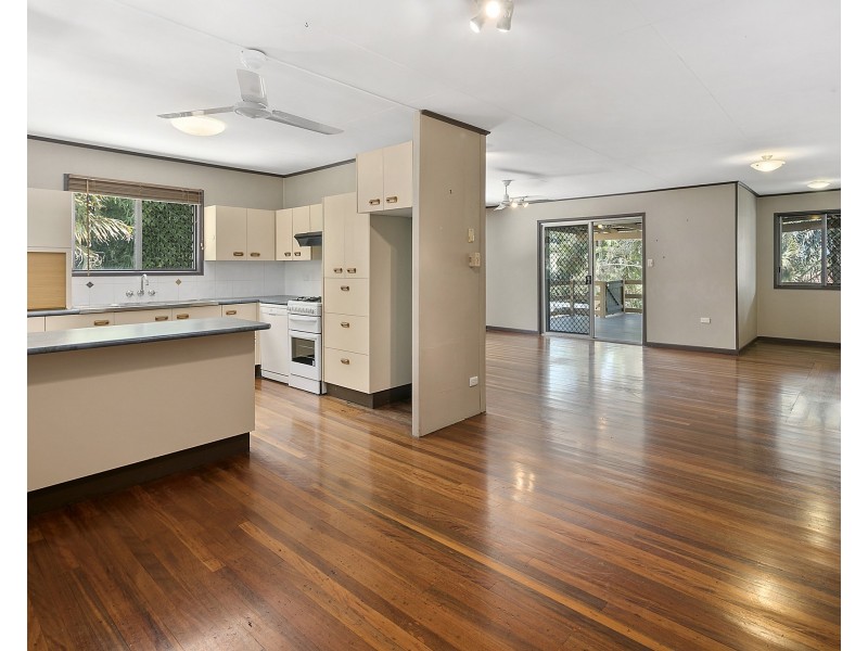 16B Herbert Street, Lota QLD 4179