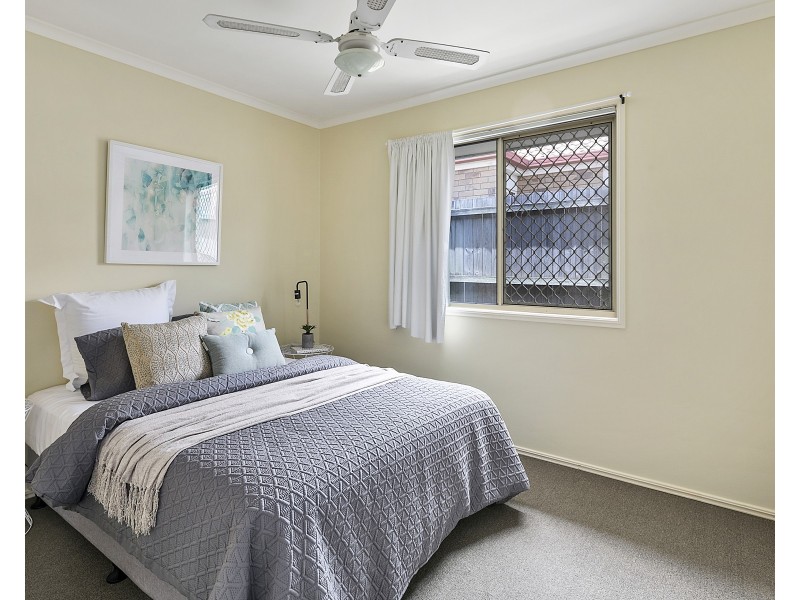 14 Magdalene Street, Wynnum West QLD 4178
