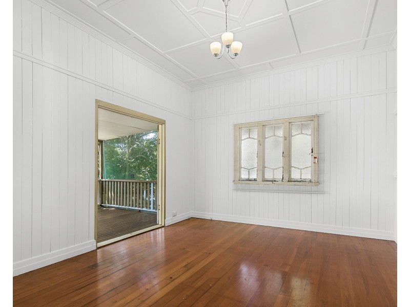 190 Gordon Parade, Manly QLD 4179