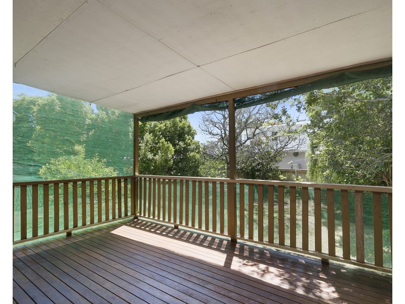 190 Gordon Parade, Manly QLD 4179