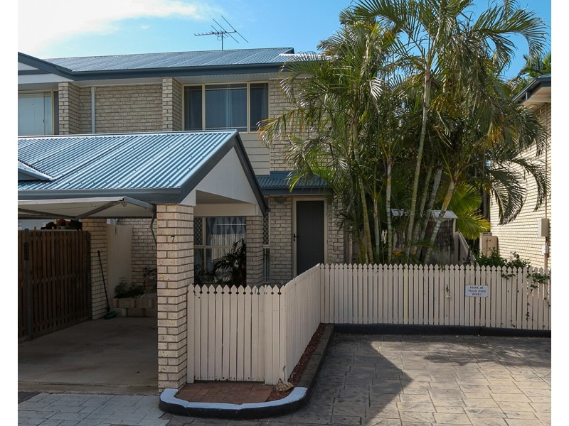 7 of 21 Glenora Street, Wynnum QLD 4178