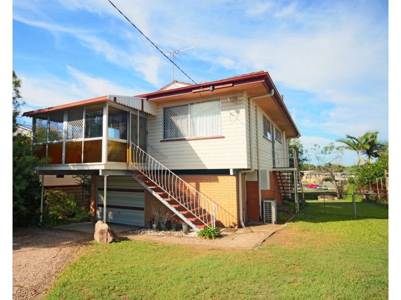 19 Gray Street, Carina QLD 4152