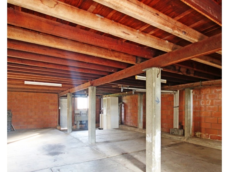 19 Gray Street, Carina QLD 4152