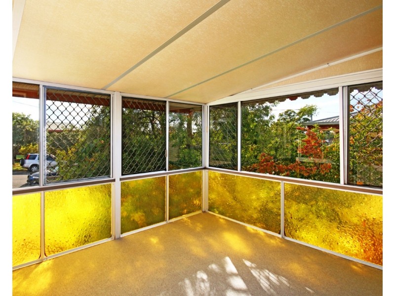 19 Gray Street, Carina QLD 4152