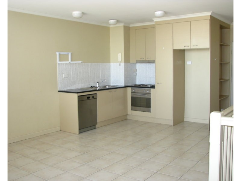 13/89 Bay Terrace, Wynnum QLD 4178