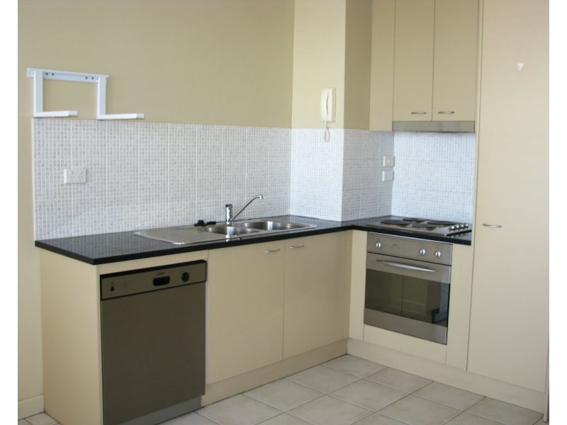 13/89 Bay Terrace, Wynnum QLD 4178