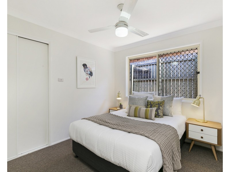 35 Madgwick Street, Wynnum QLD 4178