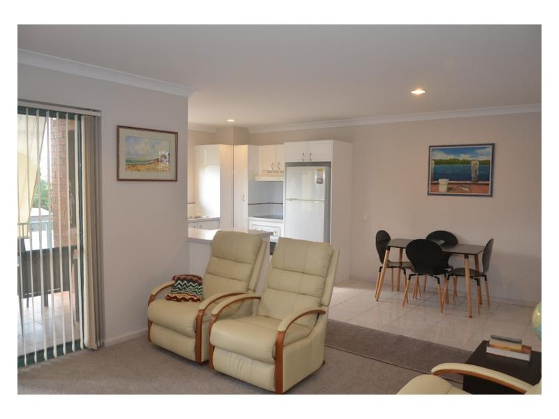 6/30 Edith Street, Wynnum QLD 4178
