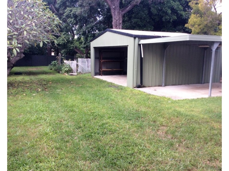 268 Whites Road, Lota QLD 4179