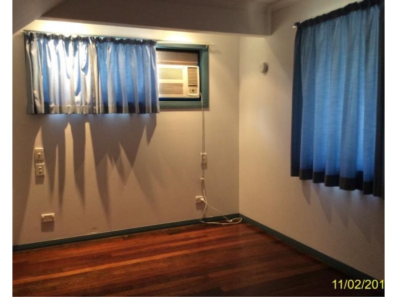 1 Boreen Street, Point Lookout QLD 4183