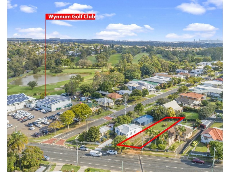 82 Stradbroke Avenue, Wynnum QLD 4178