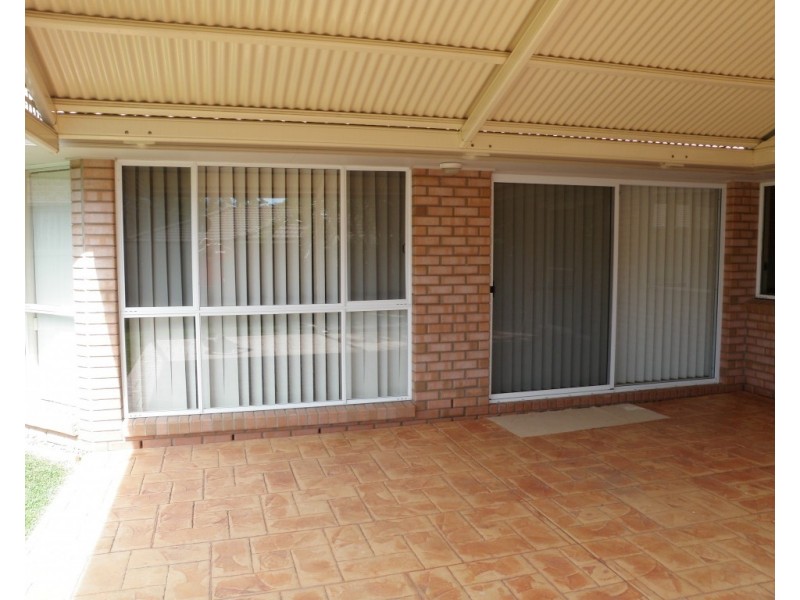35  Manettia Street, Wynnum West QLD 4178