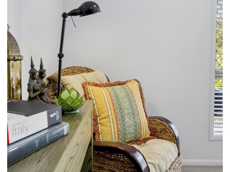 1 Coral Close, Manly West QLD 4179