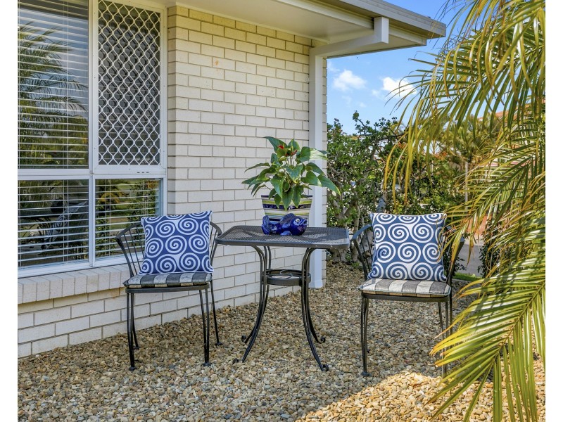 1 Coral Close, Manly West QLD 4179