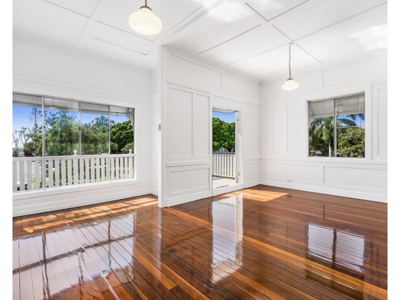 119 Wynnum Esplanade, Wynnum QLD 4178