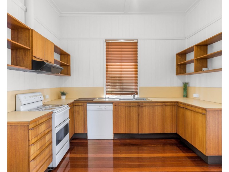 119 Wynnum Esplanade, Wynnum QLD 4178