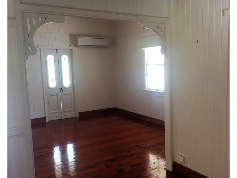 28  Alkoomie Street, Wynnum QLD 4178