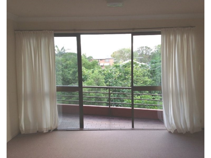 25/11  Florence Street, Wynnum QLD 4178