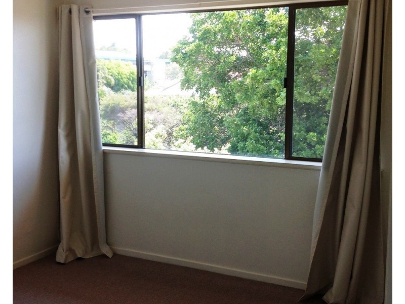 25/11  Florence Street, Wynnum QLD 4178