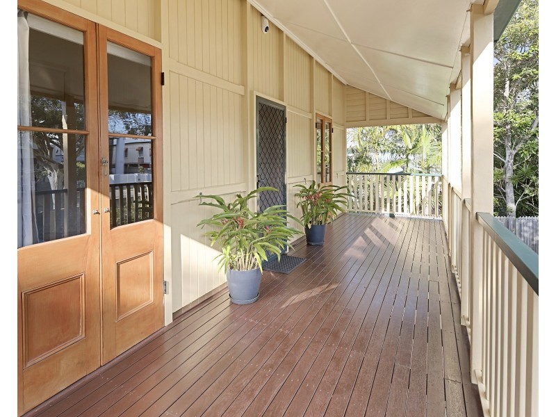 72 Kingsley Terrace, Wynnum QLD 4178