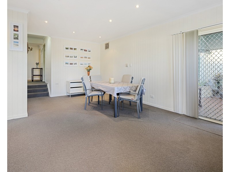 72 Kingsley Terrace, Wynnum QLD 4178