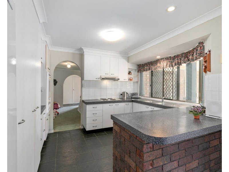 35 Network Drive, Wynnum West QLD 4178