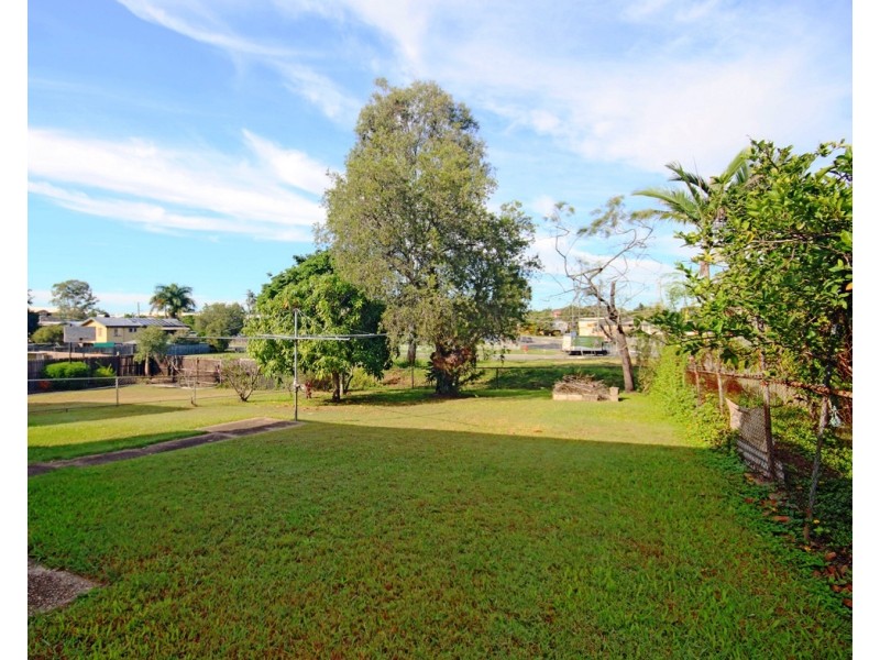 19 Gray Street, Carina QLD 4152