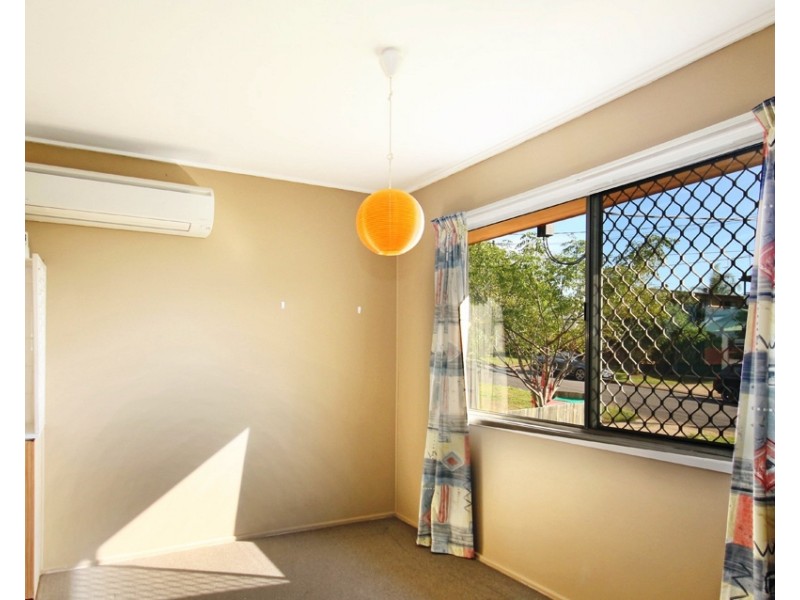 19 Gray Street, Carina QLD 4152