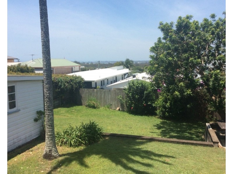 64 Manly Road, Manly QLD 4179