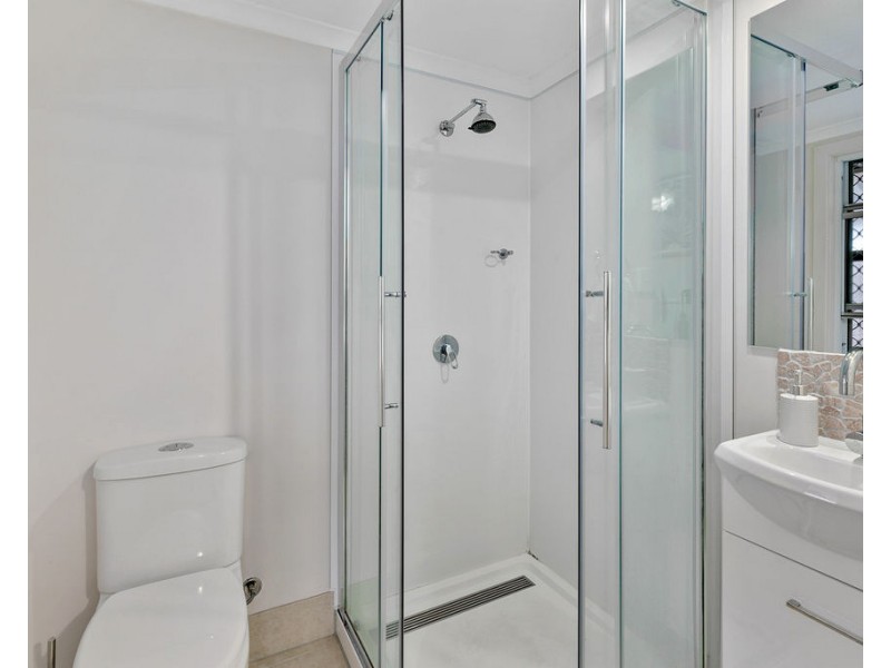 13 Ryder Street, Wynnum QLD 4178