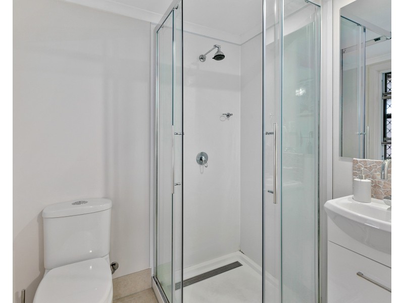 13 Ryder Street, Wynnum QLD 4178