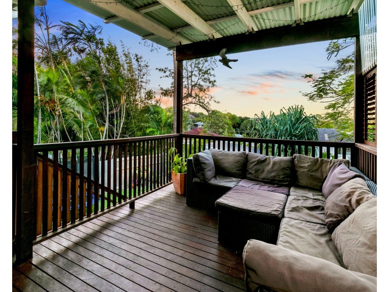 13 Ryder Street, Wynnum QLD 4178
