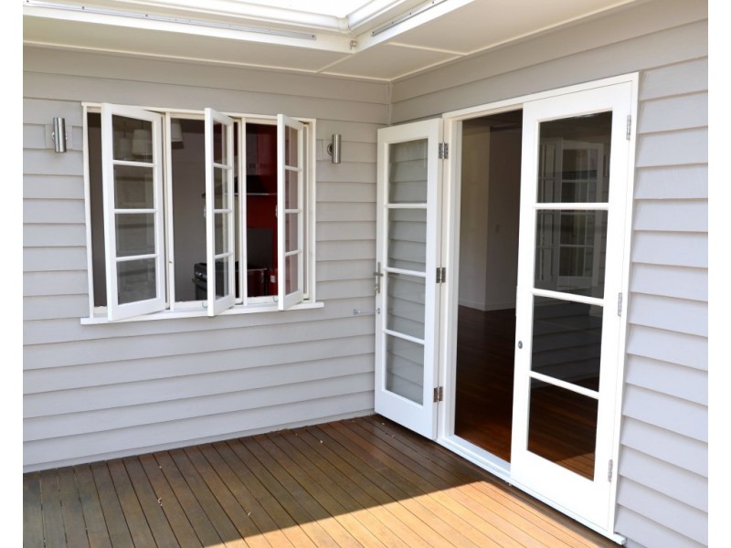 12 Stannard Road, Manly West QLD 4179