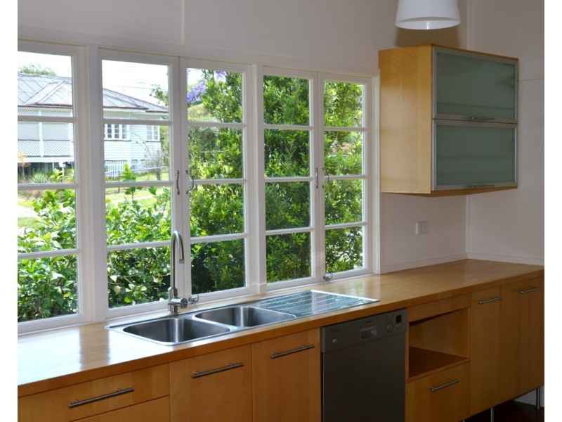 12 Stannard Road, Manly West QLD 4179