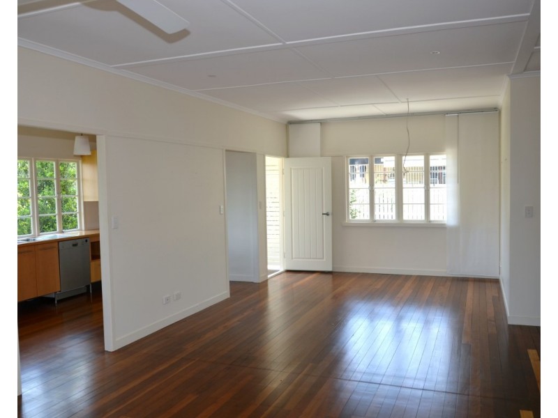 12 Stannard Road, Manly West QLD 4179