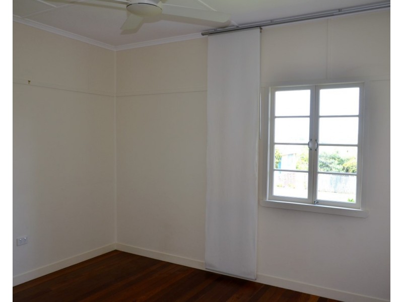 12 Stannard Road, Manly West QLD 4179