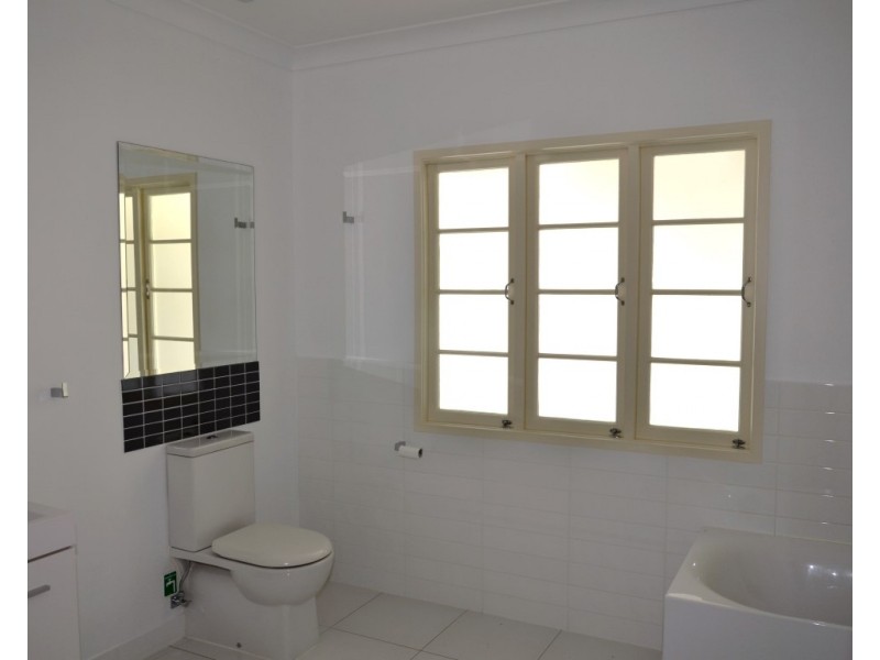 12 Stannard Road, Manly West QLD 4179